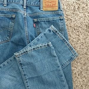 Levi's Jeans - Women's Levi's 517 bootcut 30x30 Levi's Jeans - Women's Levi's 517 bootcut 30x30